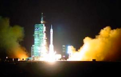2001年01月10日：神舟二号飞船发射成功