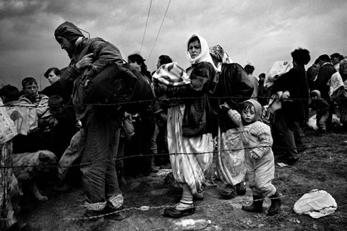 1998年10月13日：科索沃危机爆发
