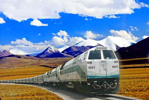 2006年07月01日：青藏铁路全线通车