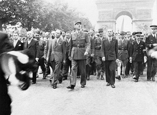 1944年08月25日：盟军解放巴黎