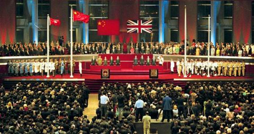 1997年07月01日：香港回归
