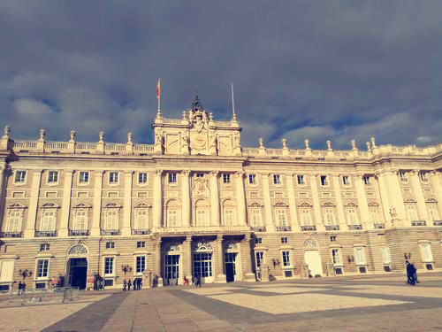 西班牙东方宫的建筑特色