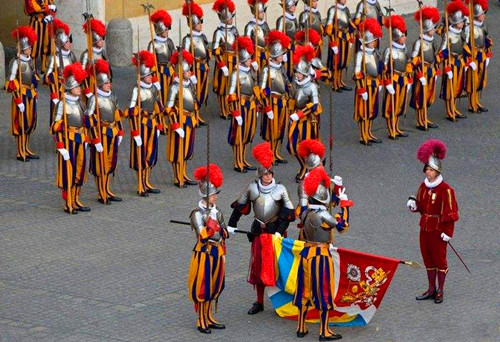 为什么梵蒂冈的军队叫瑞士卫队