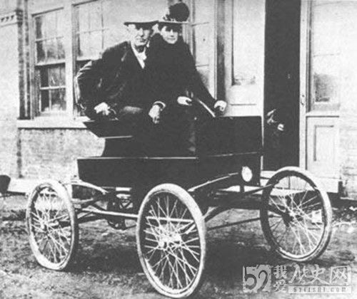 亨利·福特成立汽车公司