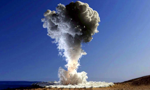 1967年6月17日：中国第一颗氢弹空爆成功