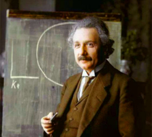 1879年3月14日：爱因斯坦出生