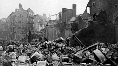 1940年9月7日：伦敦大轰炸开始