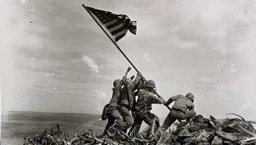 1945年2月19日：硫磺岛战役开始