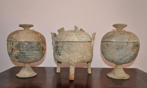 春秋战国时期的陶瓷器是什么样的